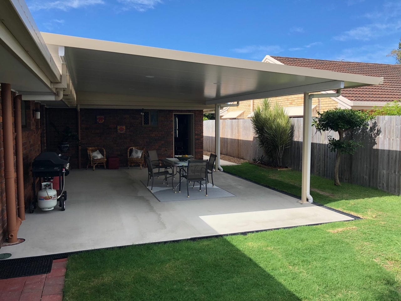 Insulated Flyover Patio Roof- 11m x 9m- Supply & Install QHI National