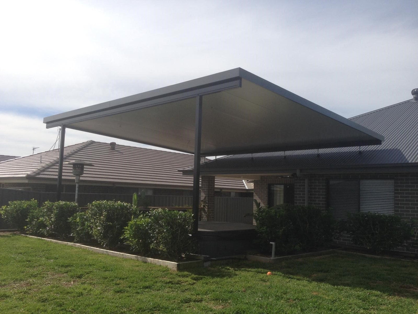 Insulated Flyover Patio Roof- 4m x 3m- Supply & Install QHI National