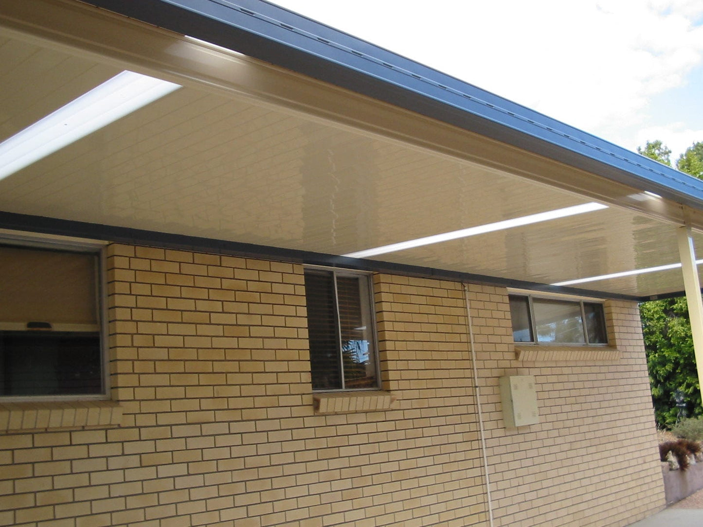 INSULATED Skillion Patio - 7m x 4m- Supply & Install QHI National