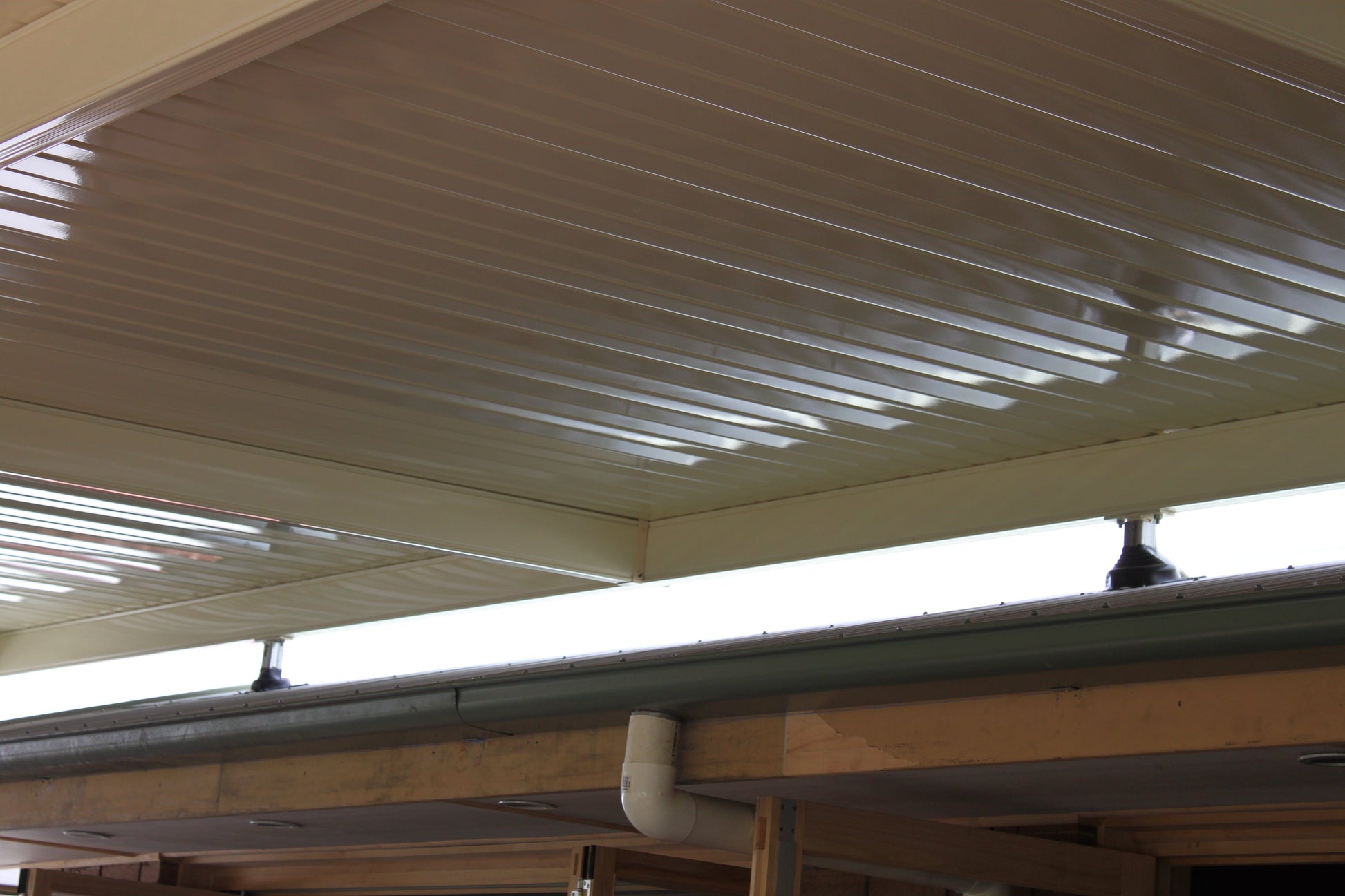 Insulated Flyover Patio Roof- 12m x 4m- Supply & Install QHI National