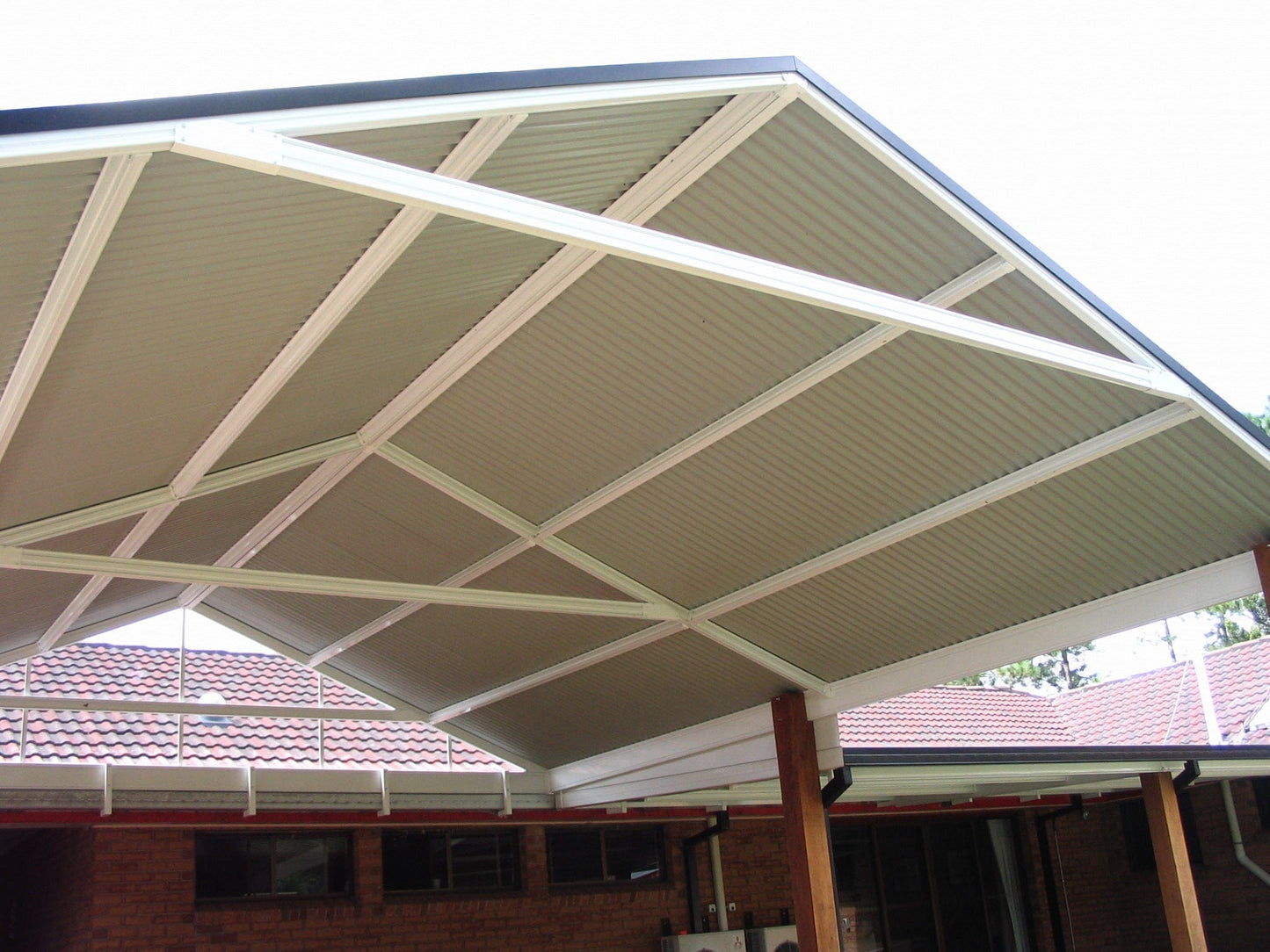Insulated Gable Patio - 9m x 6m- Supply & Install QHI National